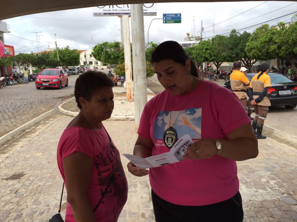 20160124033911-1-1024x768 Delegacia da Mulher de Monteiro realiza ações de prevenção à violência