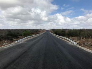 PB-138-DER-2-556x417-300x225 Governo do Estado entrega rodovia que interliga Campina Grande e o Cariri nesta quarta