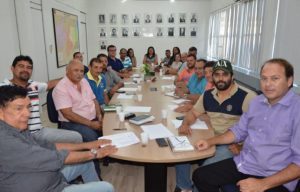 cooperativas_caipiras_tata-300x192-300x192 Produtores do Cariri paraibano serão beneficiados com programa de abatedouro de frangos caipiras