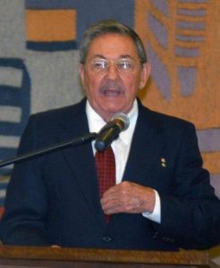 o_presidente_de_cuba-246x300 Cuba elege 1º presidente após 60 anos de governo dos irmãos Castro