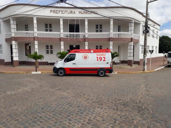 1524059500 Monteiro prioriza abastecimento de ambulâncias e veículos de serviços essenciais