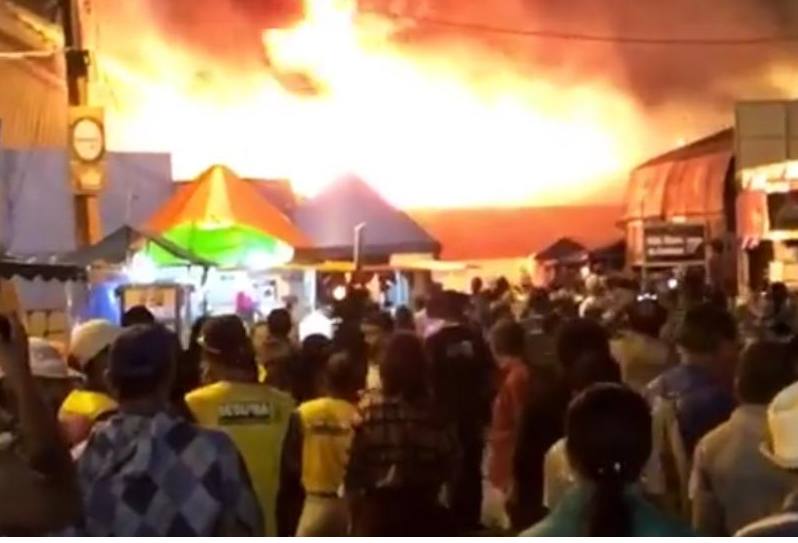 PPPPL Incêndio de grandes proporções atinge Parque do Povo em Campina Grande