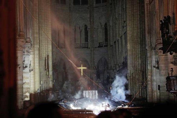notre-dame-585x390 Família doa 100 milhões de euros para reconstrução de Notre-Dame