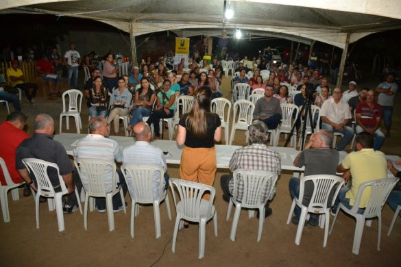 Dialogando-004-585x390 Dialogando com o Povo ouve mais comunidades rurais em Monteiro