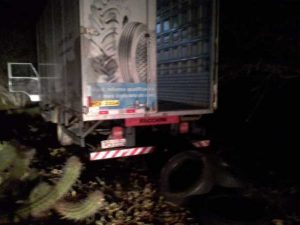 crga Polícia localiza caminhão roubado com carga de pneus avaliada em R$ 114 mil no Cariri