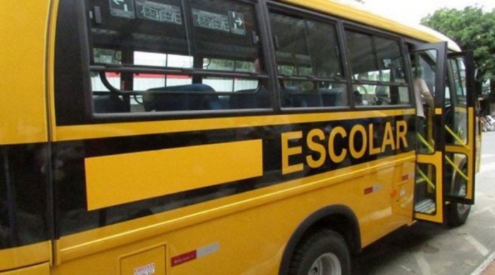 onibussss-700x390 São João do Tigre assina convênio de transporte escolar com o Governo do Estado