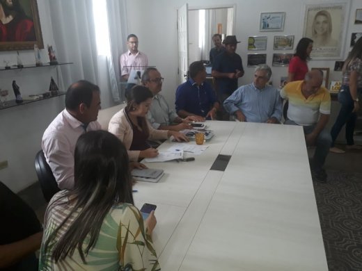 AZ-520x390 Vereadores participam da posse do novo secretário de infraestrutura Juraci Conrado