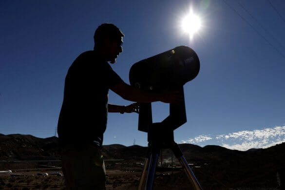 eclise-585x390 Eclipse solar poderá ser observado hoje na América do Sul