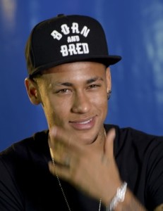 neymar_64-231x300 Após atingir marca aos 23, Neymar se vê entre os três melhores do mundo