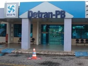 14151036280003622710000-300x225 Operação por fraude no Detran-PB cumpre mandados em Monteiro e outras 9 cidades