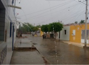 timthumb-6-300x218 Após meses de seca, volta a chover no Cariri paraibano