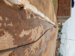 20160125153431-300x225 Mato, lixo e esgotos a céu aberto mostram descaso da Gestão do Prefeito Junior Nobrega no município da Prata, no Cariri