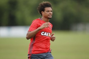 arao-300x200 Muricy de olho: Flamengo pega o Tigres em jogo-treino nesta quinta