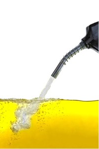 gasolina-201x300 Governo reduz PIS/Cofins sobre o etanol e tarifa diminui R$ 0,08 por litro
