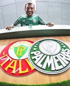 rib8242-243x300 Dracena justifica troca por rival e já sonha com Mundial pelo Palmeiras