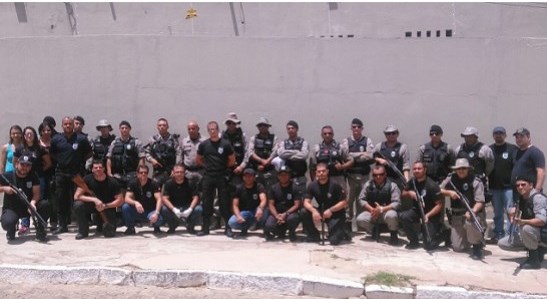 cadeia-publica-de-Monteiro.-policia-e-argentes Operação Pente Fino é realizada na Cadeia Pública de Monteiro