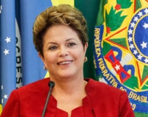 Dilma-1-310x245-300x237 Dilma exonera ministros para garantir votos na Câmara