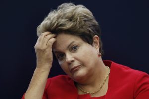 dilma-300x200 Dilma pode pedir redução do próprio mandato e chamar eleições após derrota