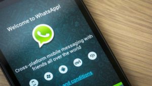 WhatsApp-300x171 WhatsApp está prestes a ganhar chamada de vídeos; e muito mais