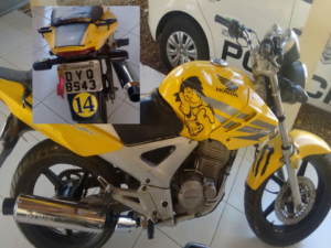 moto-placa-fria.jpg-300x225 Exclusivo: ROTAM apreende moto com placa fria em Monteiro