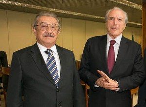 ze-temer-300x220 Temer financiou R$ 900 mil da campanha de Maranhão ao Senado com doações de empresas da Lava Jato