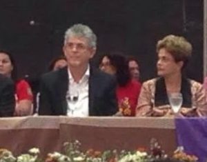 Dilma-Rousseff-1-310x243-300x235 Para Dilma, “corte de recursos” para obras na Capital é desrespeito à Paraíba