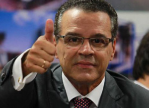timthumb-300x218 Após ser citado em delação, ministro Henrique Alves pede demissão