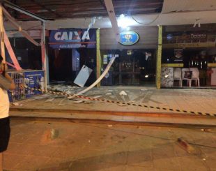 caixa-310x245 De novo: bandidos explodem banco em shopping no bairro do Bessa, em JP