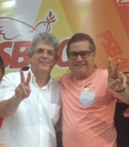 11082016091513-262x300 Adailson Queiroz retira pré-candidatura a prefeito para apoiar Ronaldo Queiroz em Gurjão