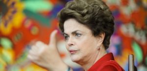 18ago2016-dilma-rousseff-da-entrevista-a-agencias-internacionais-no-palacio-da-alvorada-em-brasilia-1471553893377_615x300-300x146 Senado começa hoje a julgar fase final do impeachment de Dilma