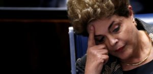 29ago2016-dilma-rousseff-em-depoimento-no-senado-julgamento-do-impeachment-1472582459428_615x300-300x146 Em votação separada, Senado decide manter direitos políticos de Dilma