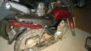 30-300x169 Em Monteiro, moto com placa adulterada é apreendida 