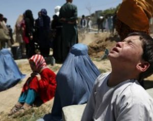 irmao-zarah-310x245-300x237 Grávida de 14 anos morre queimada pela família do marido no Afeganistão