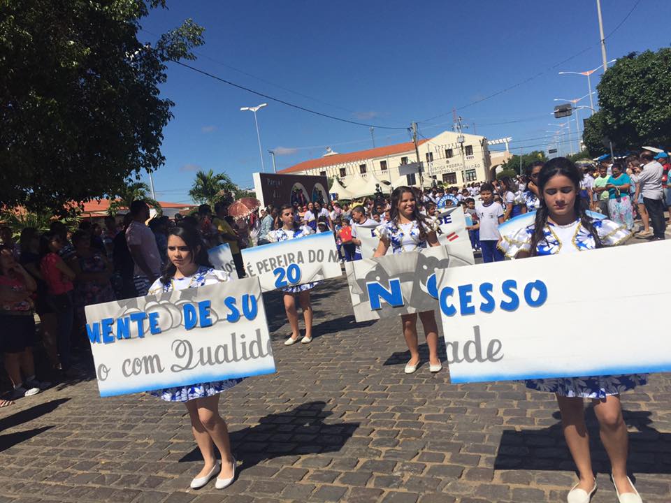 14192174_1148825491841556_3508397520046453634_n Desfile cívico de Monteiro marca comemoração ao dia 07 de setembro, veja as imagens