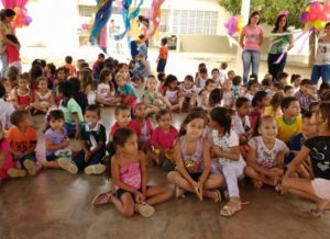 timthumb-3-2-300x218 Creche Dr. Fernando B. Paraguay realiza festa do Dia das Crianças, em Monteiro