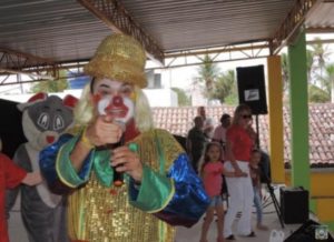 timthumb-6-1-300x218 Palhaço Alegria participará da festa do Dia das Crianças em Monteiro