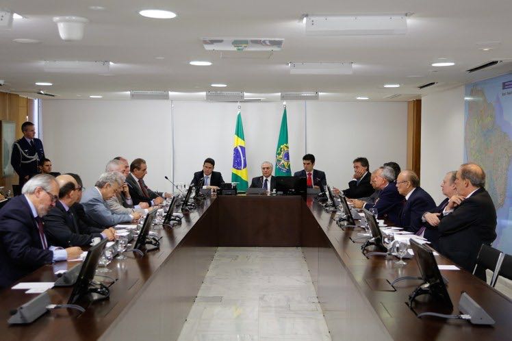reunião-temer Temer garante transposição do São Francisco deve chegar a Monteiro na Paraíba já em janeiro de 2017