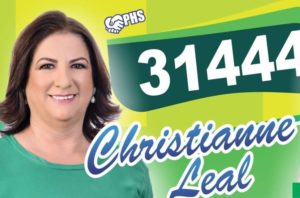 cris-300x198 Justiça Eleitoral Volta Atrás e Absolve a Vereadora  Christianne Leal