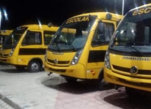 timthumb-21-300x218 Prefeitura de Monteiro recebe mais quatro ônibus escolares