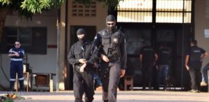 briga-300x146 Pelo menos 33 presos foram encontrados mortos na manhã desta sexta-feira (6) na penitenciária agrícola de Monte Cristo