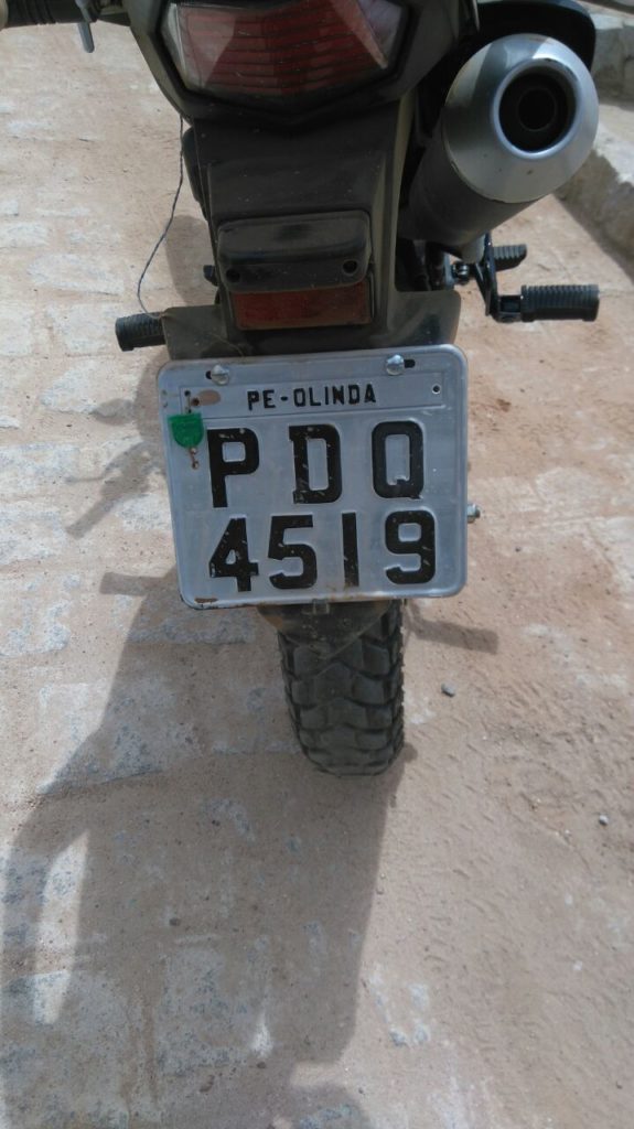 placa-olinda-575x1024 Moto roubada é recuperada pela Polícia em Monteiro 