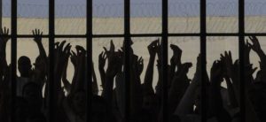 presos_-_wilson_dias-300x138 PGR abre investigação sobre sistemas carcerários do AM, RS, RO e PE