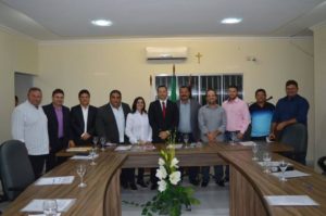 camara-municipal-de-sume-300x199 Câmara de Sumé abre trabalhos legislativos com a participação do prefeito Éden Duarte