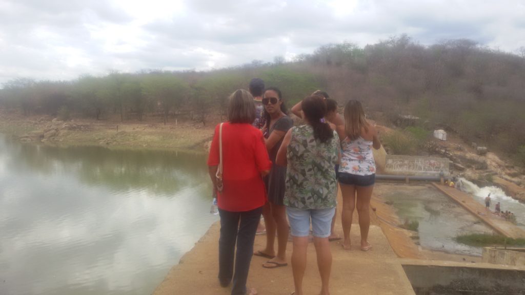 20170312_141015-1024x576 Centenas de pessoas visitan Barragem de São José no município de Monteiro neste Domingo.
