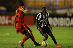 20170426090800_0-300x200 Botafogo estreia na Copa do Brasil contra o Sport