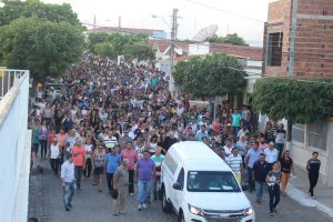 sepultamento_maria_helena-300x200 Multidão se despede da jovem Maria Helena em Serra Branca