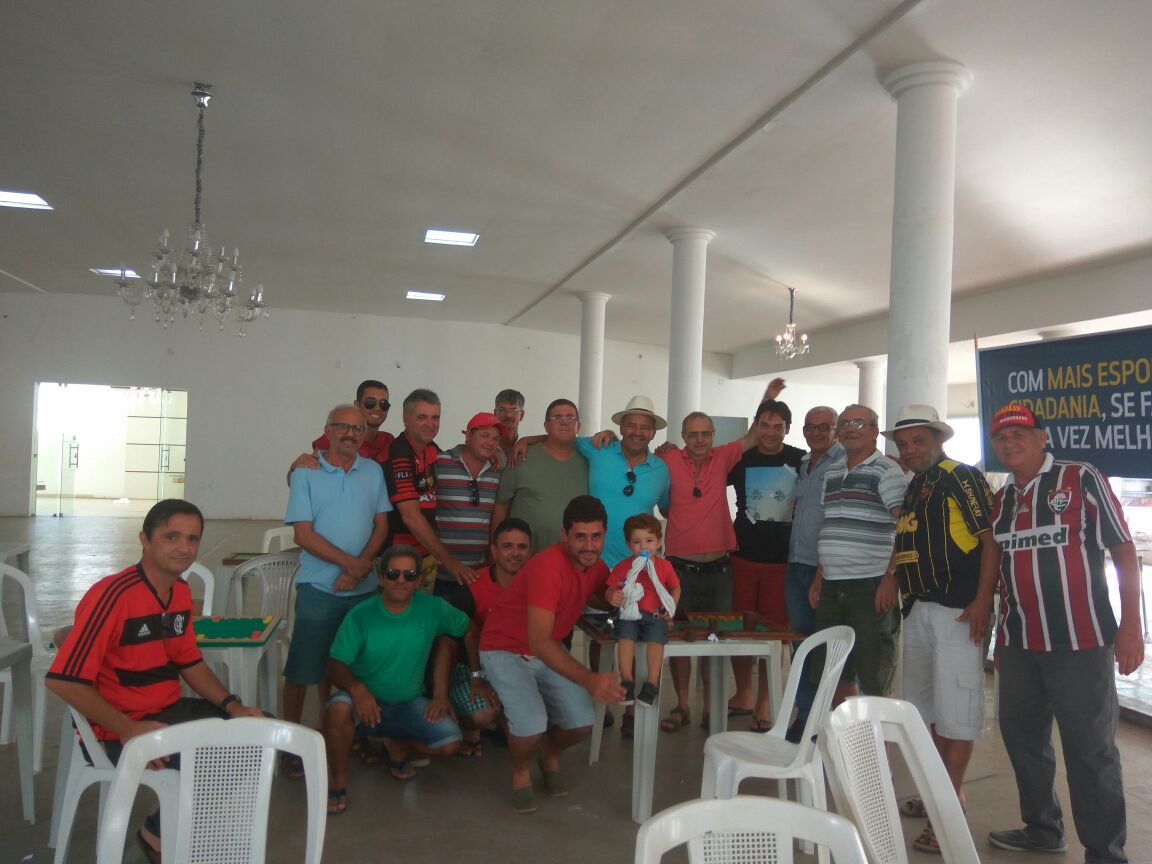 03 Torneio de gamão reúne 20 competidores e grande público em Monteiro
