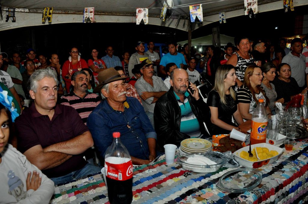 19055494_1898615813744942_748529706810139282_o-1024x680 OPIPOCO mostra como foi a primeira noite do festival de quadrilhas em Monteiro. Confira Imagens