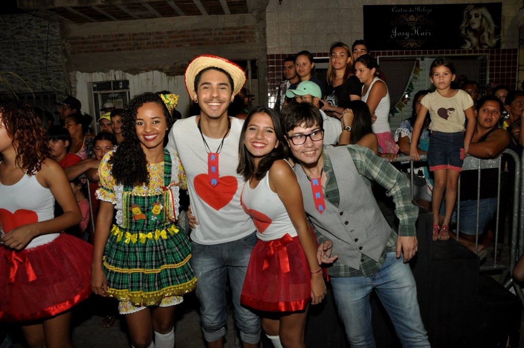 19142969_1898617533744770_6937499145855345536_o-1024x680 OPIPOCO mostra como foi a primeira noite do festival de quadrilhas em Monteiro. Confira Imagens
