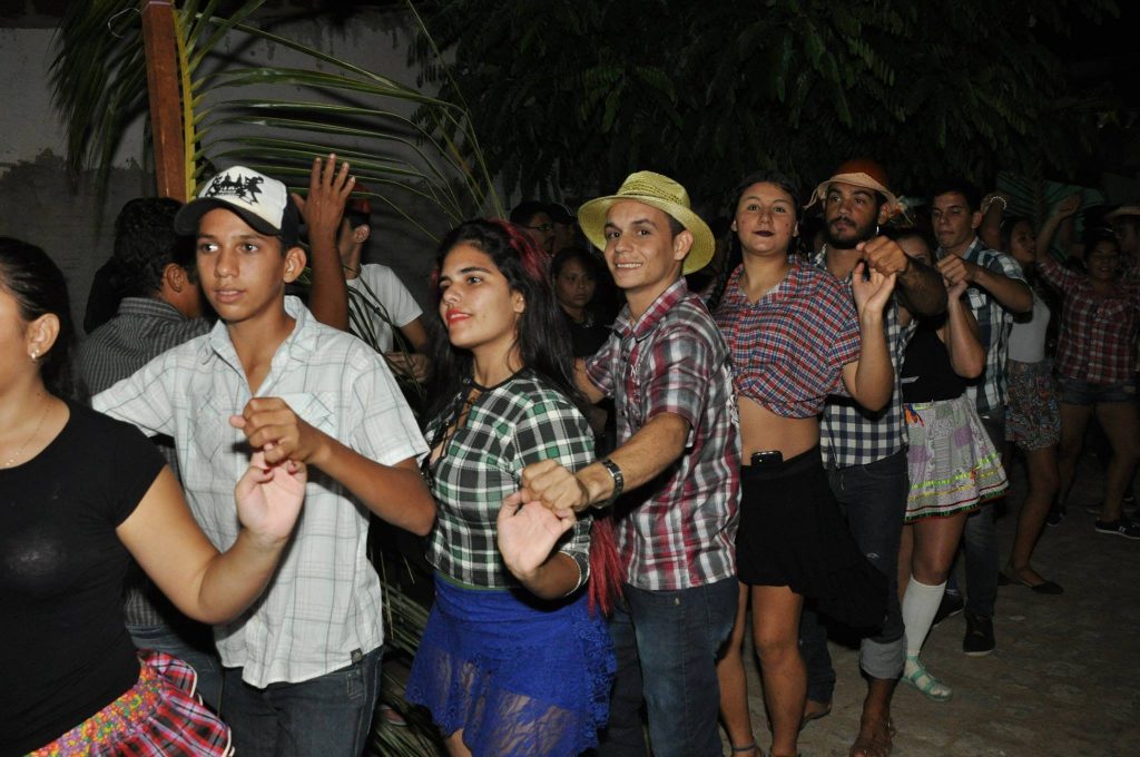19250569_1899326633673860_9110889077256640117_o-1024x680 OPIPOCO mostra como foi a Segunda noite do festival de quadrilhas em Monteiro. Confira Imagens